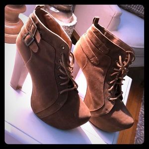 Bakers Jeffrey Campbell style platforms